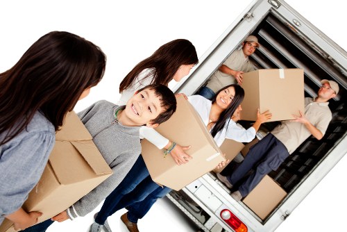 Self storage facility options in Mitcham for home and business use