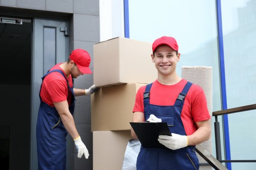 Customer booking storage service with documents and unit access