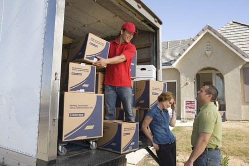 Flexible Mitcham storage solution for personal items